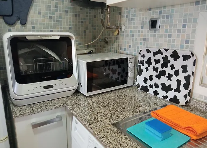 Veneziola Dreams, Feel Like Apartmán