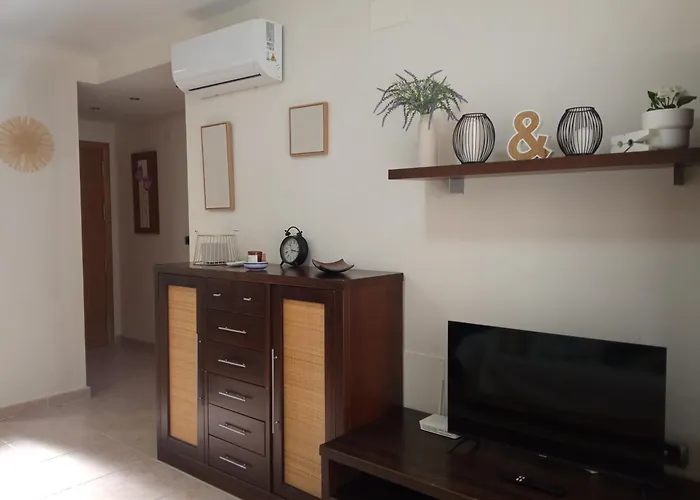 Veneziola Dreams, Feel Like *